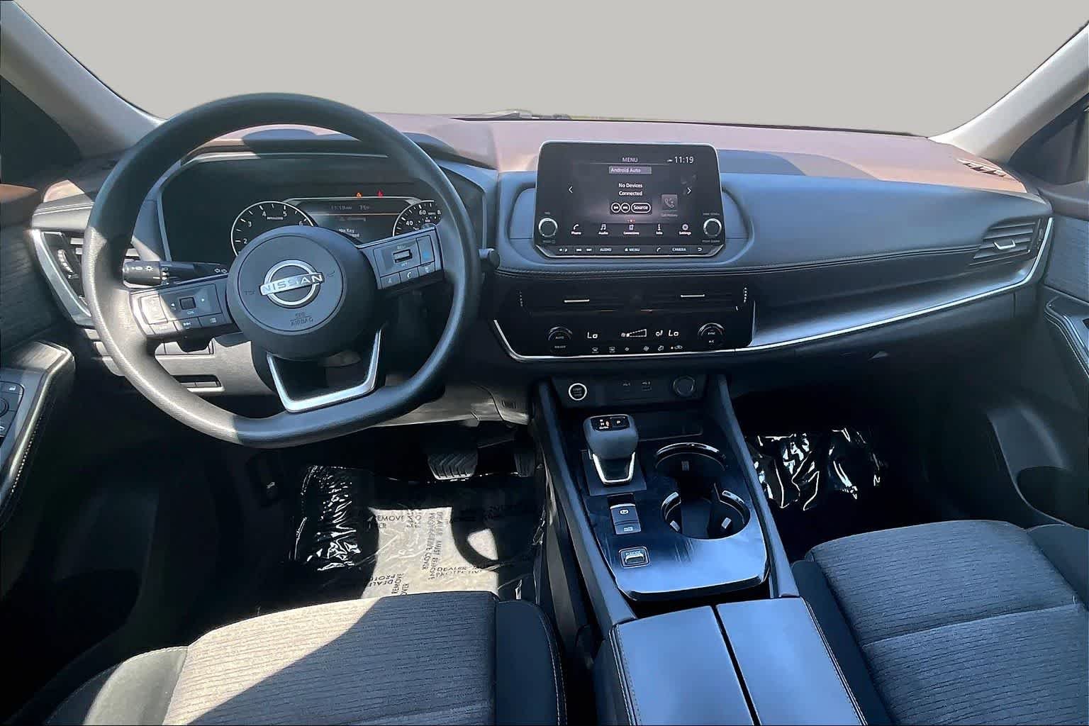 Used 2022 Brilliant Silver Metallic Nissan SV image 16