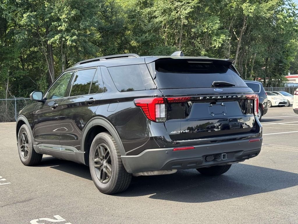 2025 Ford Explorer Active - Photo 23