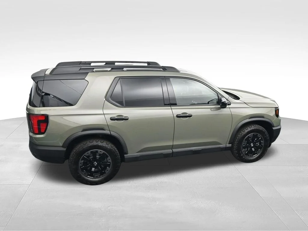 New 2026 Ash Green Metallic Honda TrailSport Elite image 17