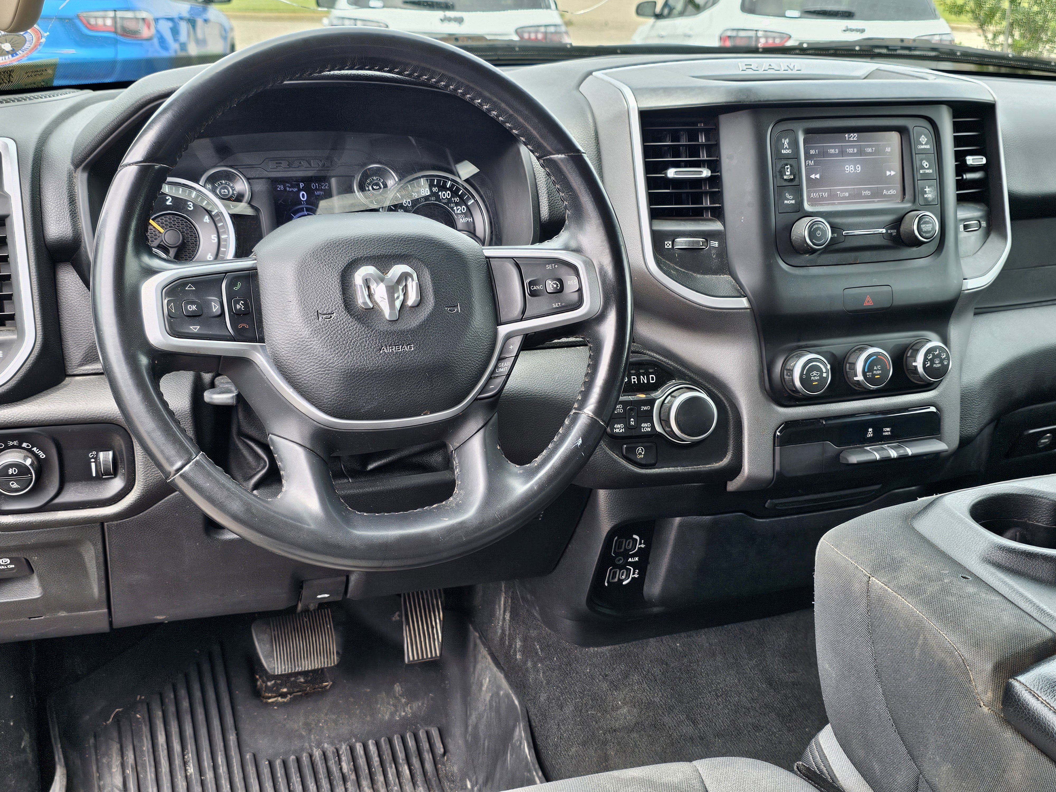 Used 2020 Granite Crystal Metallic Clearcoat Ram Big Horn image 35