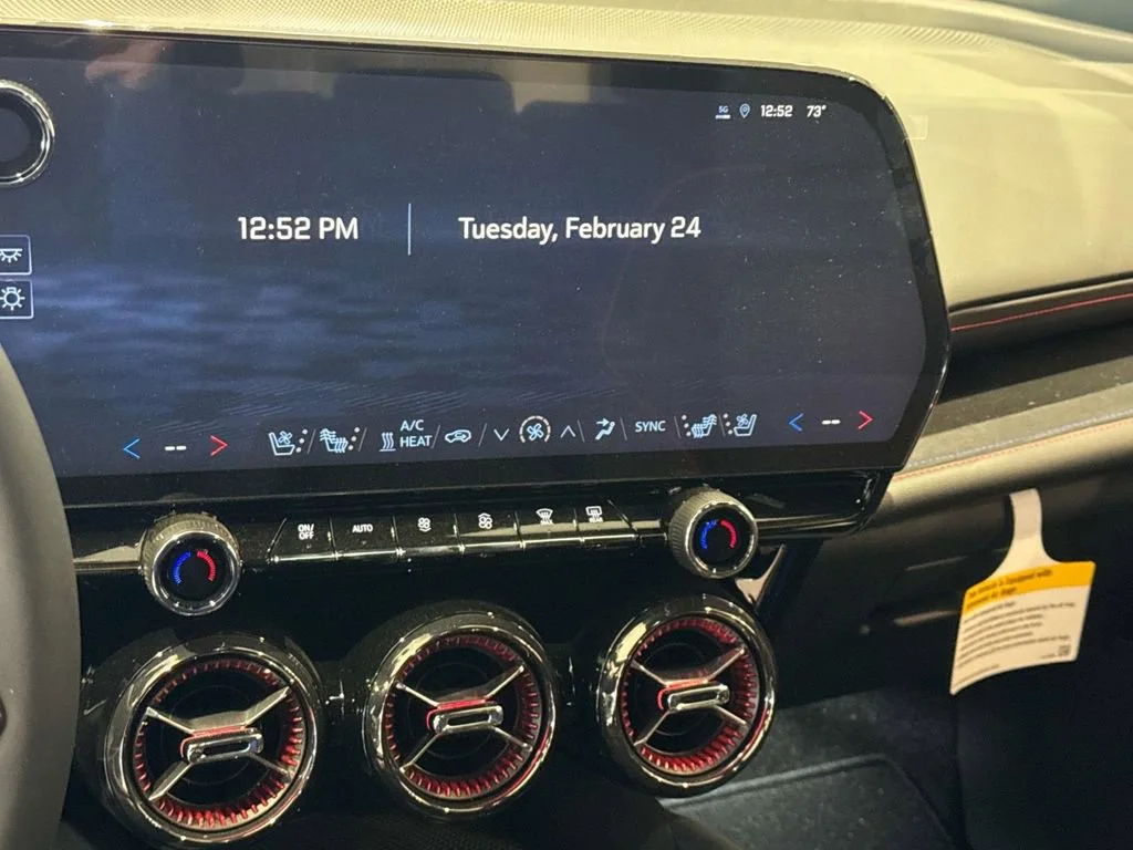 2025 Chevrolet Blazer EV RS - Photo 41