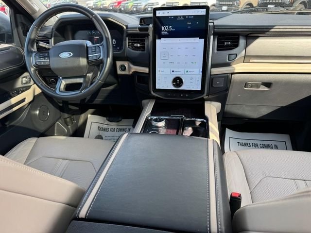 2023 Ford Expedition Platinum - Photo 12