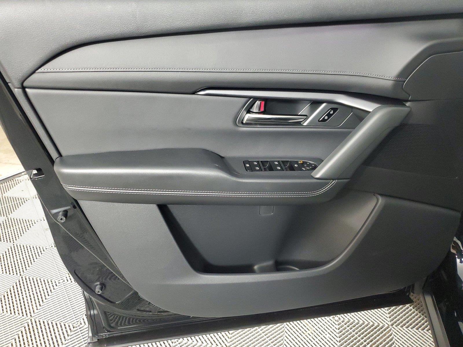 New 2026 Jet Black Mica Mazda 2.5 S Premium Plus AWD image 19