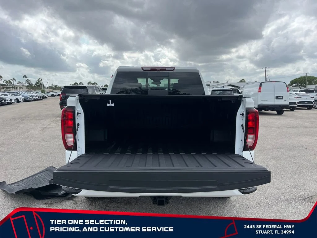 New 2026 Summit White GMC Elevation image 16