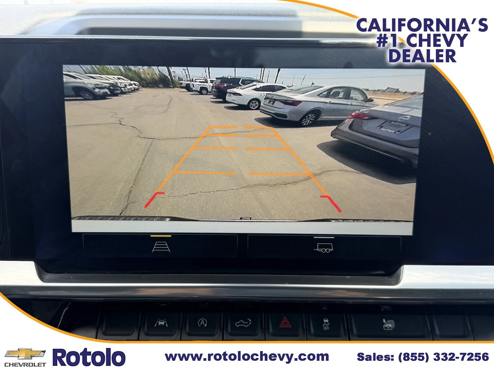 Used 2025 Summit White Chevrolet LT image 23