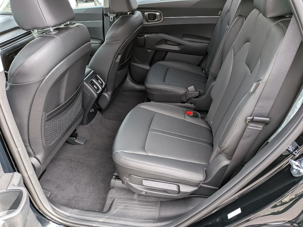 New 2026 Black Kia X-Line EX image 18