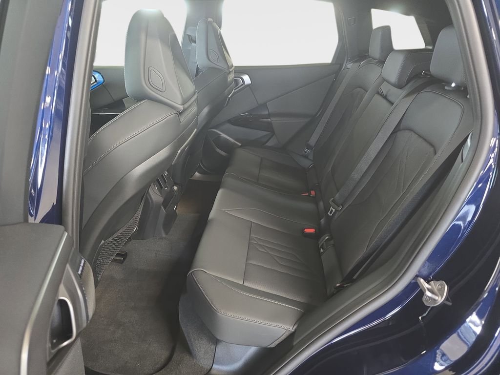 Used 2026 Tanzanite Blue II Metallic BMW 30 xDrive image 8