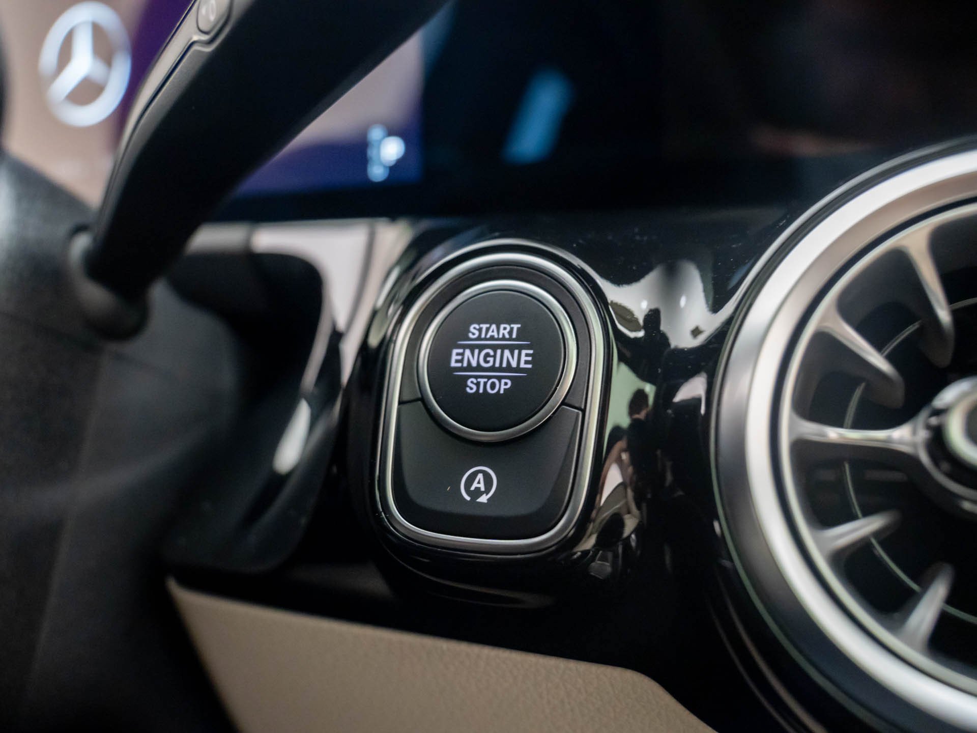 New 2026 Gray Mercedes-Benz GLA 250 image 65