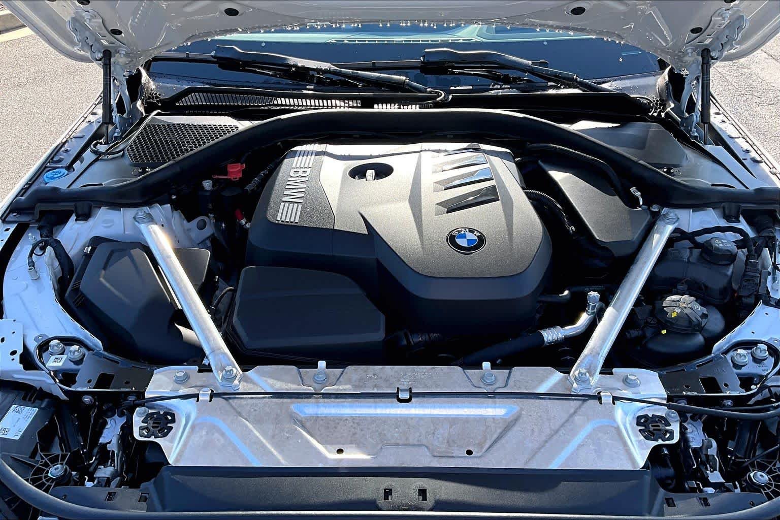 Used 2026 Mineral White Metallic BMW 430i image 31