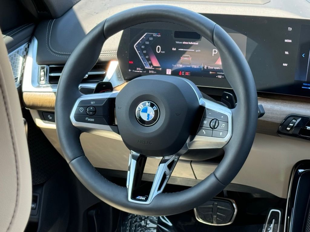 Used 2025  BMW xDrive28i image 29