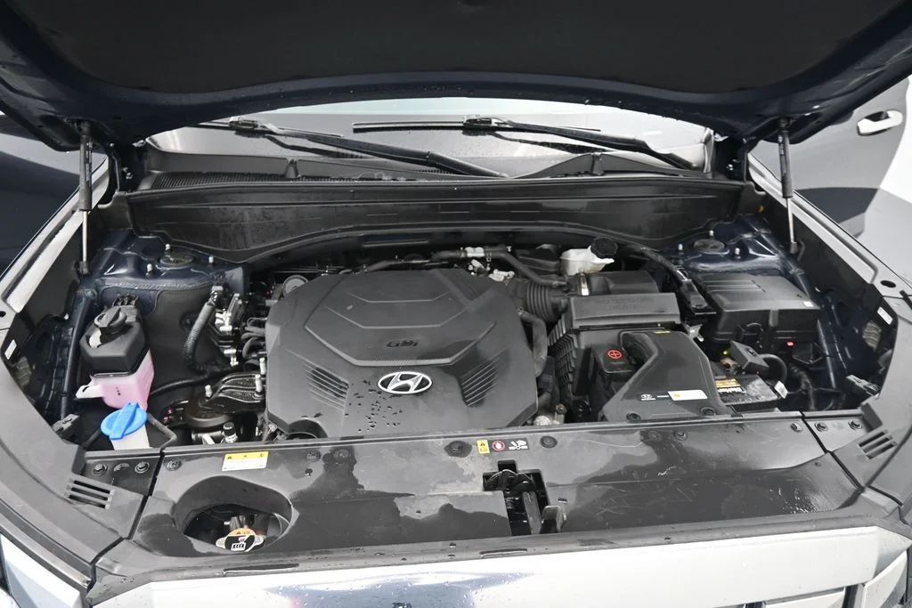 Used 2024 White Hyundai Calligraphy image 18