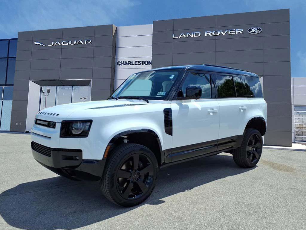 2026 Land Rover Defender 110 X-Dynamic SE P400's photo