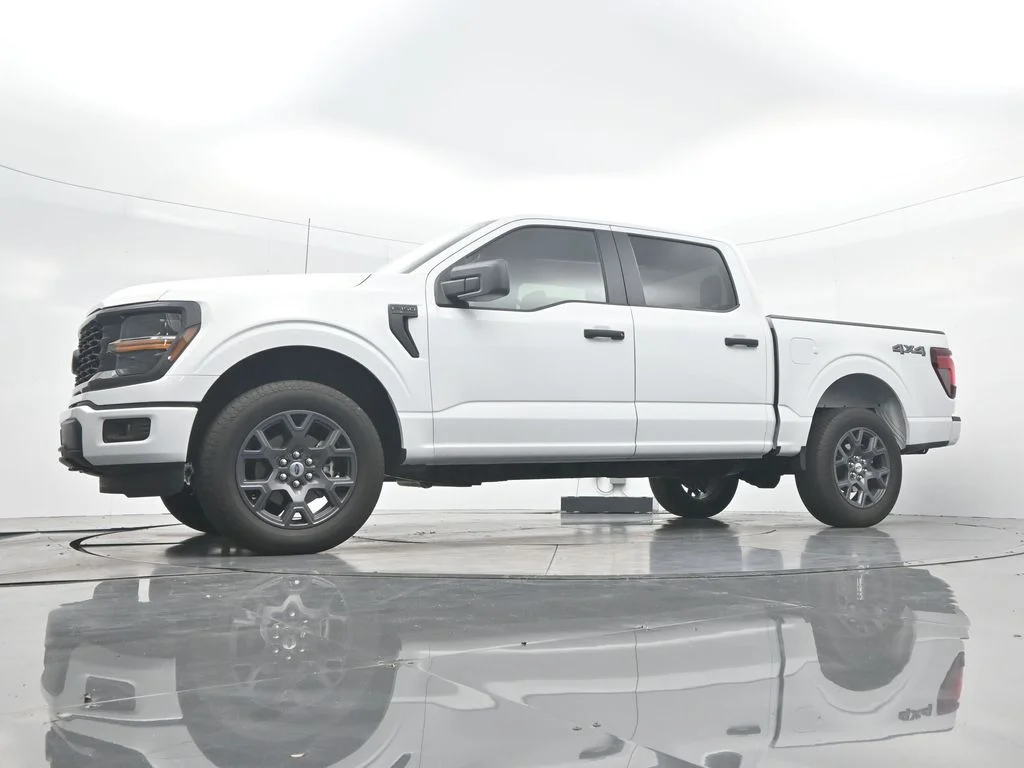 New 2026 Oxford White Ford STX® image 41