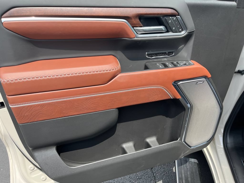 New 2026 Coastal Dune GMC Denali Ultimate image 12