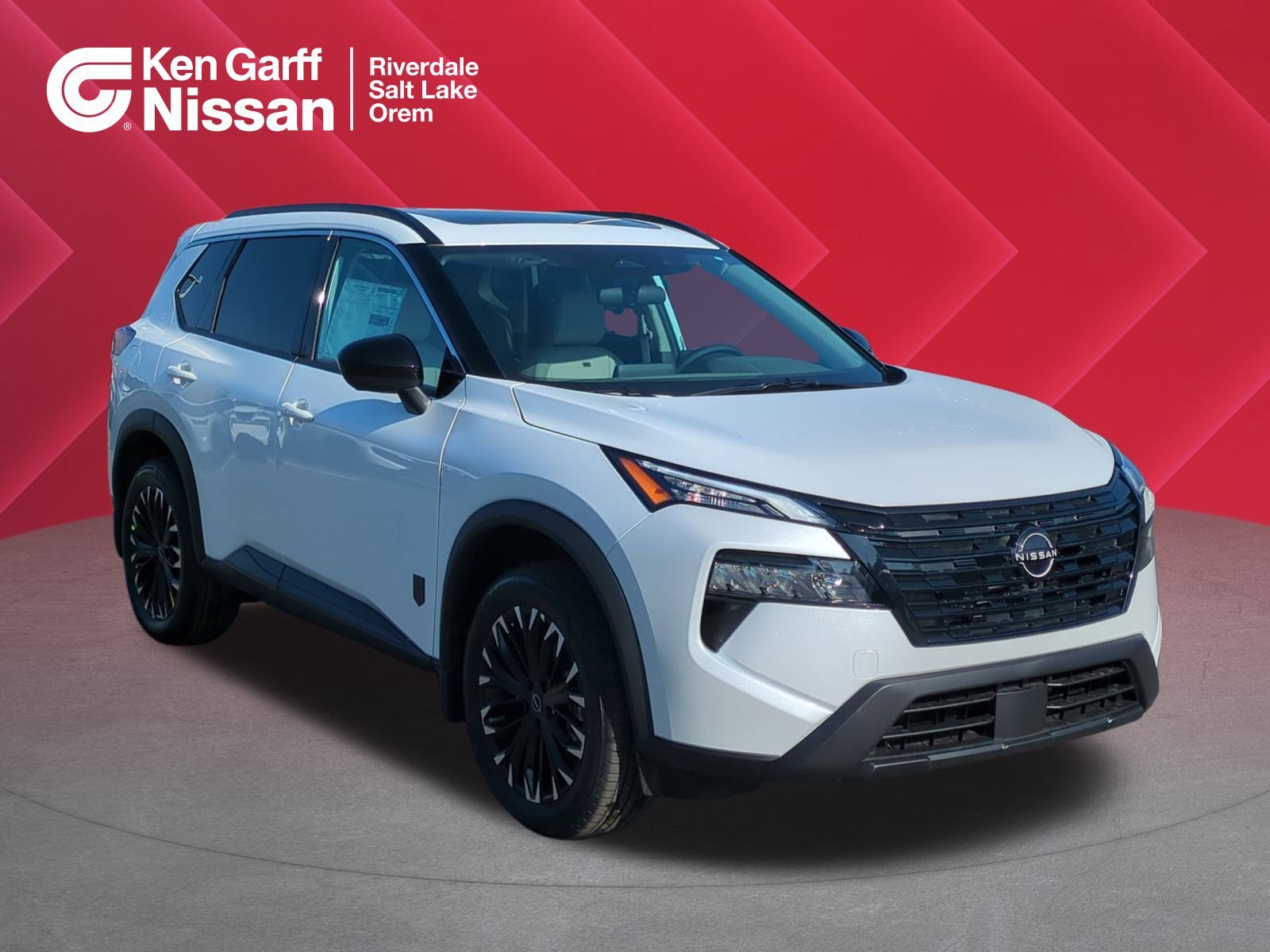 2026 Nissan Rogue Dark Armor AWD's photo