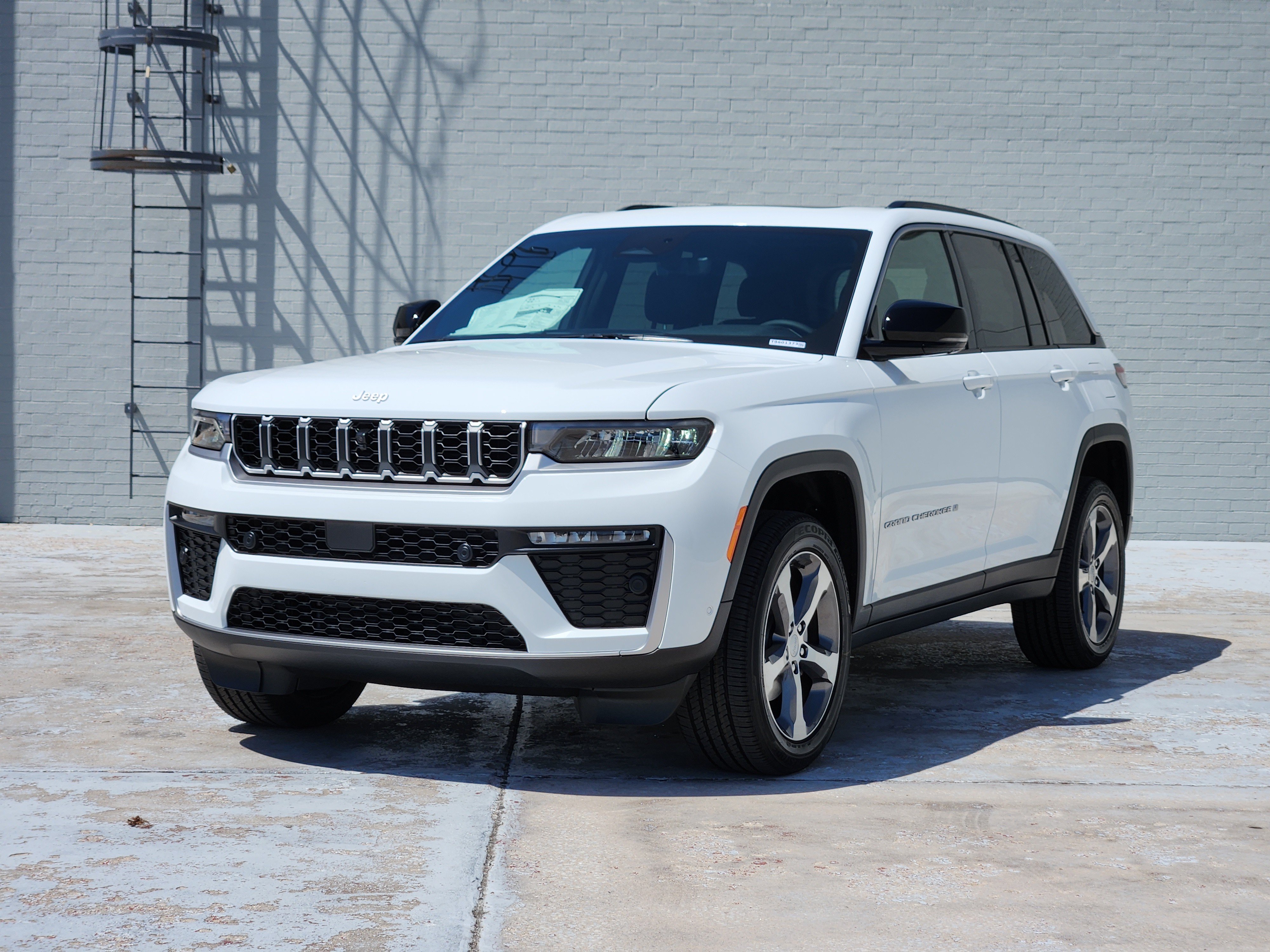 New 2026 Bright White Clearcoat Jeep Limited image 2