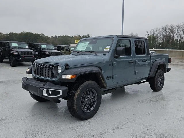 New 2026 Anvil Clearcoat Jeep Sport S image 4