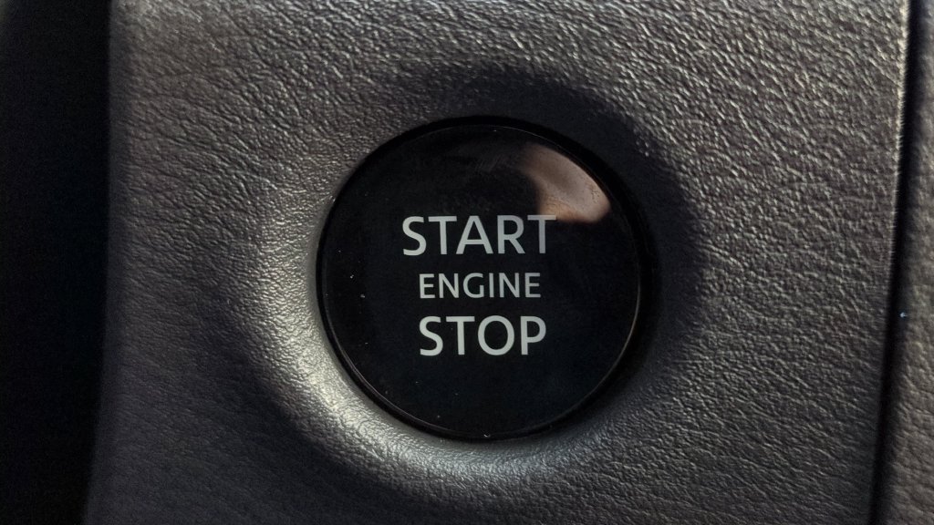 New 2027 Boulder Gray Pearl Nissan Crew Cab SV image 22