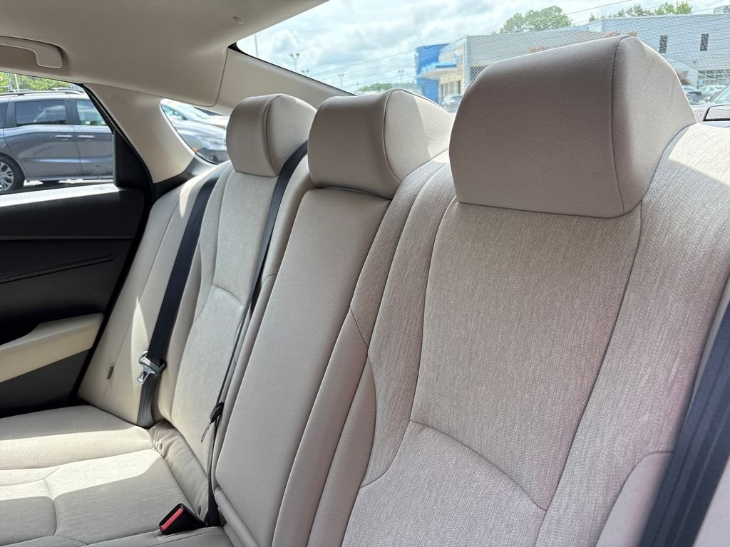 Used 2023  Honda EX image 24