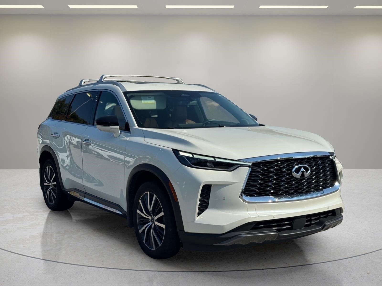 Used 2024 Majestic White INFINITI SENSORY image 7