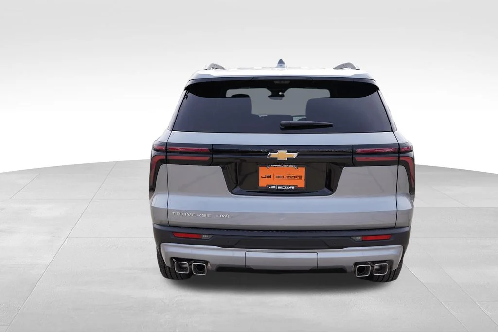 2026 Chevrolet Traverse LT - Photo 4