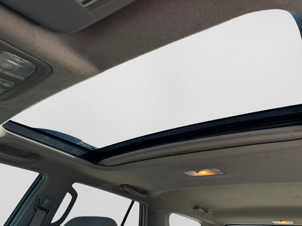 Used 2008 Silver Toyota SR5 image 33