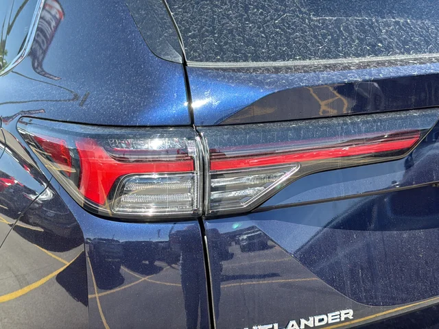 New 2026 Blue Mitsubishi SEL image 13