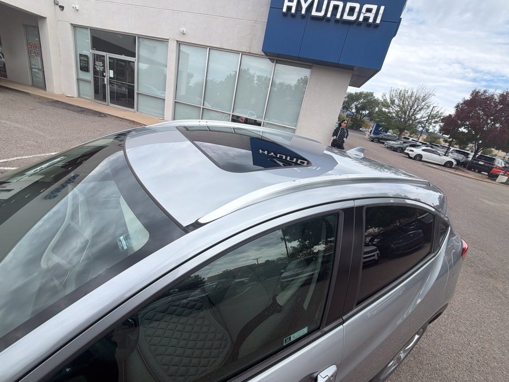 Used 2019  Honda EX image 10