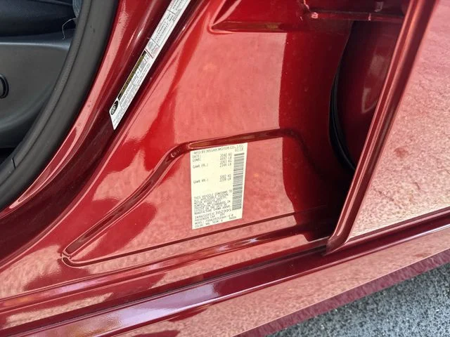 Used 2018 Red Nissan SV image 35