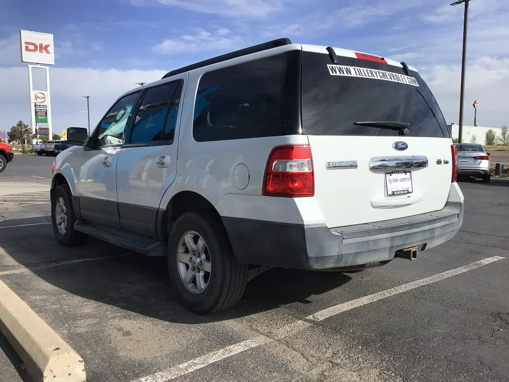 Used 2012 White Ford XLT image 4