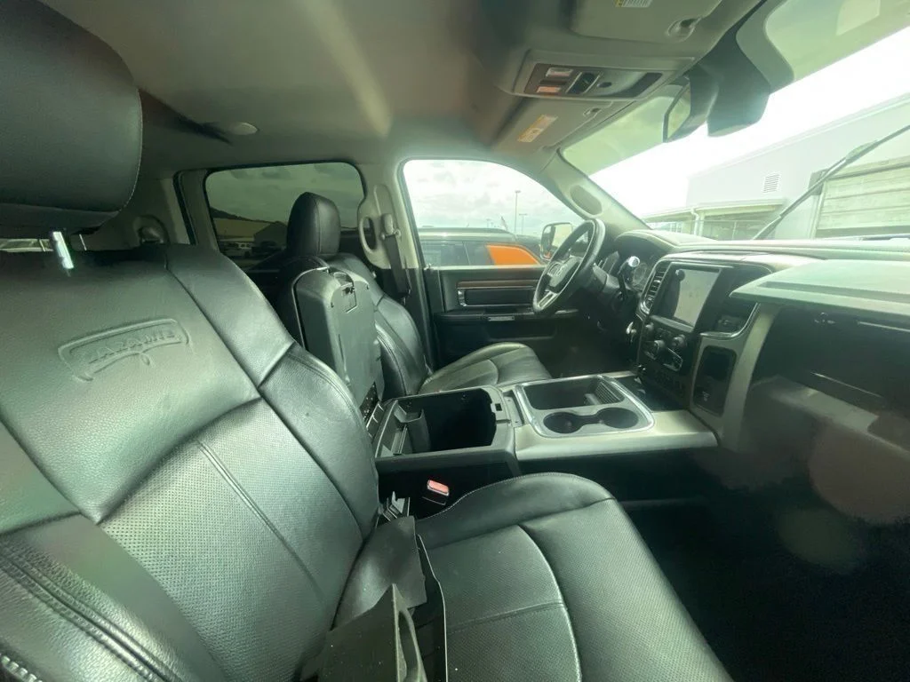 Used 2018 White Ram Laramie image 11