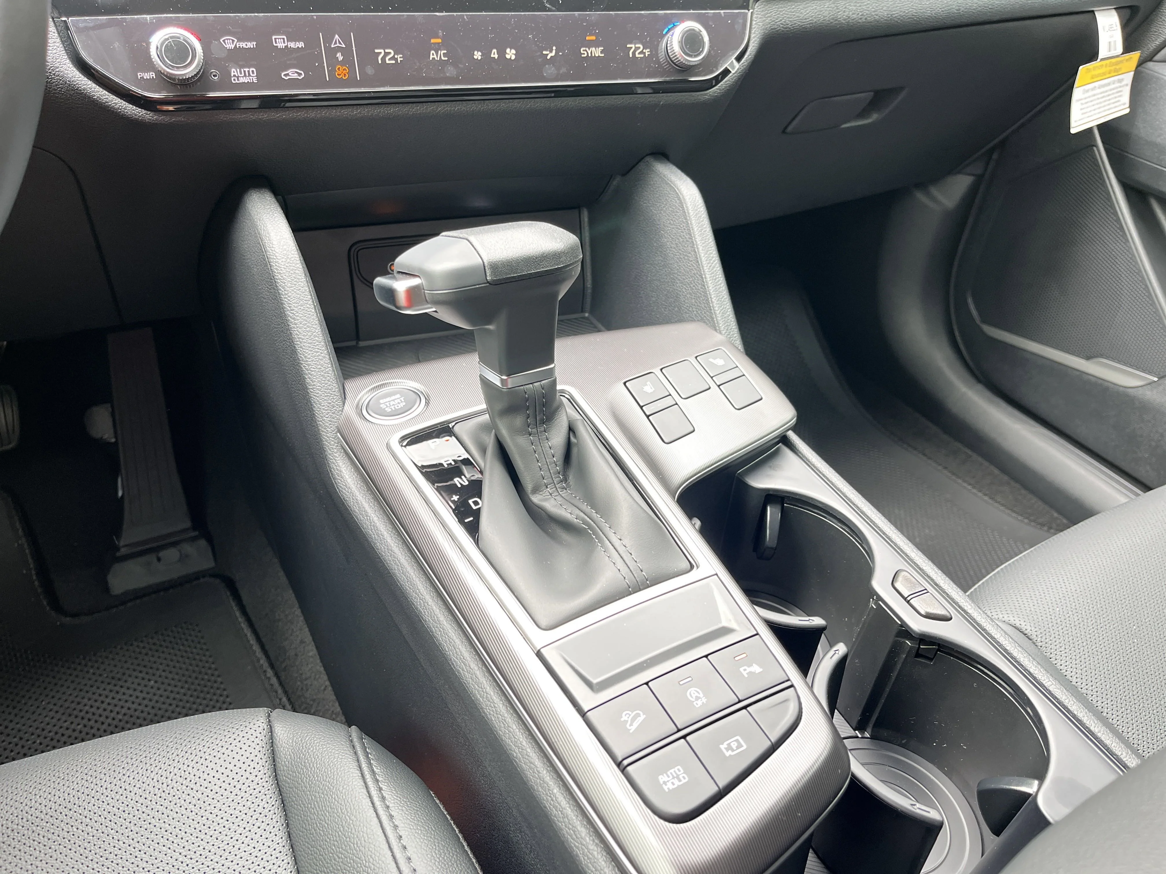2026 Kia Sportage EX - Photo 14