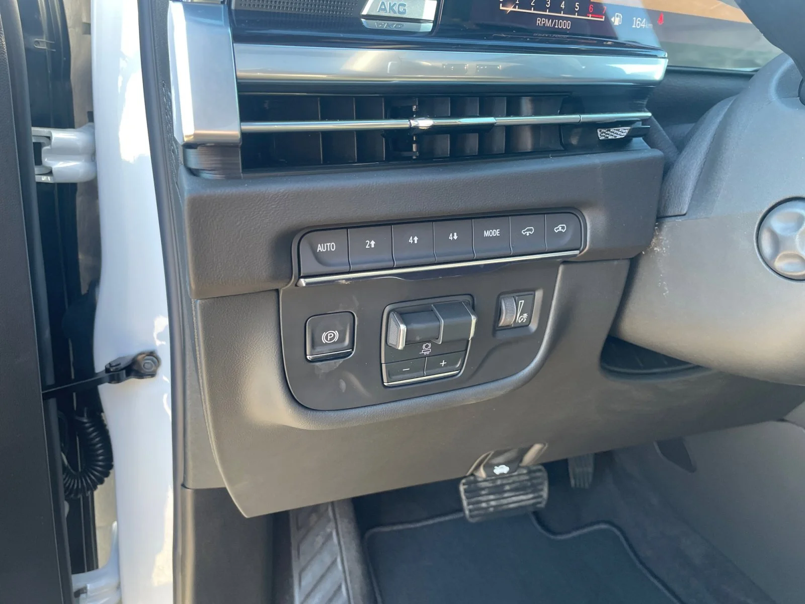 New 2026 Vibrant White Tricoat Cadillac 4WD Sport image 17