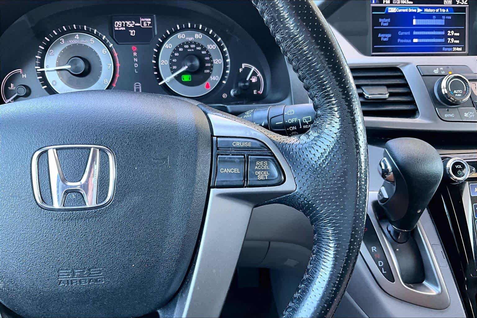 Used 2016 Obsidian Blue Pearl Honda EX-L image 24