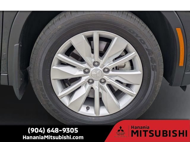 Used 2025 Black Mitsubishi ES image 11