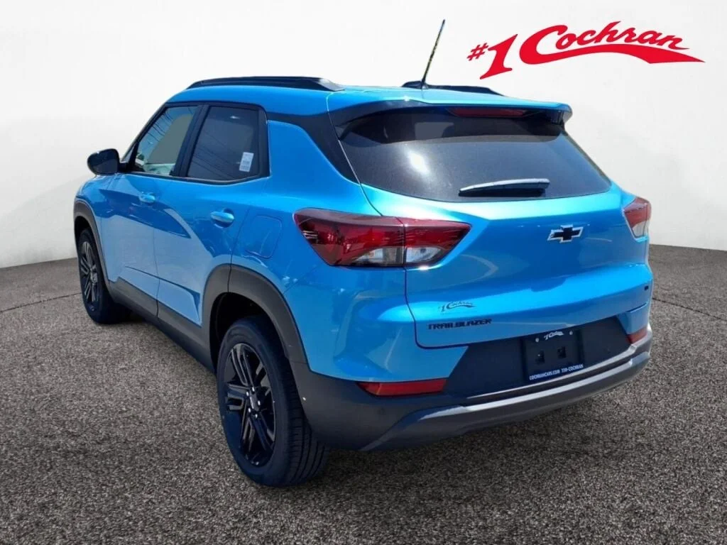 New 2026 Marina Blue Metallic Chevrolet LT image 4