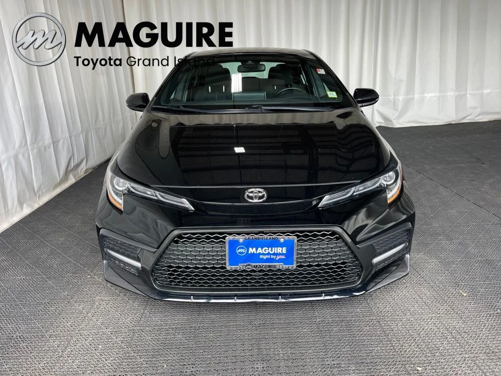 Used 2020 Black Sand Pearl Toyota SE image 33