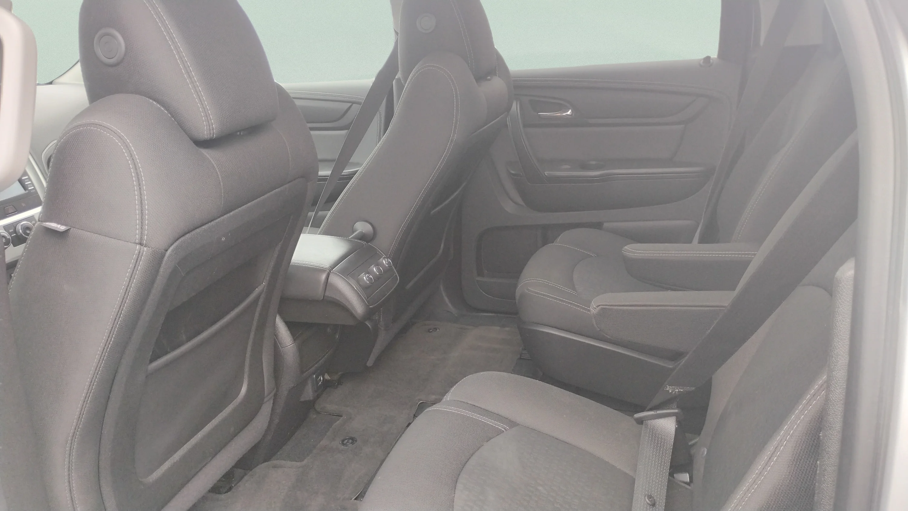 Used 2016 Silver Gmc SLE2 image 12