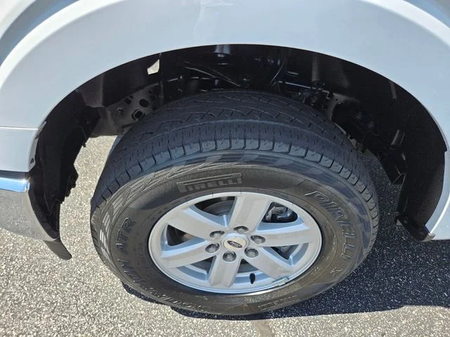 Used 2023 White Ford XL image 23