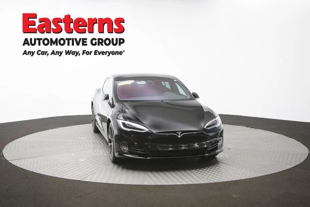 Used 2018 Black Tesla 75D image 50
