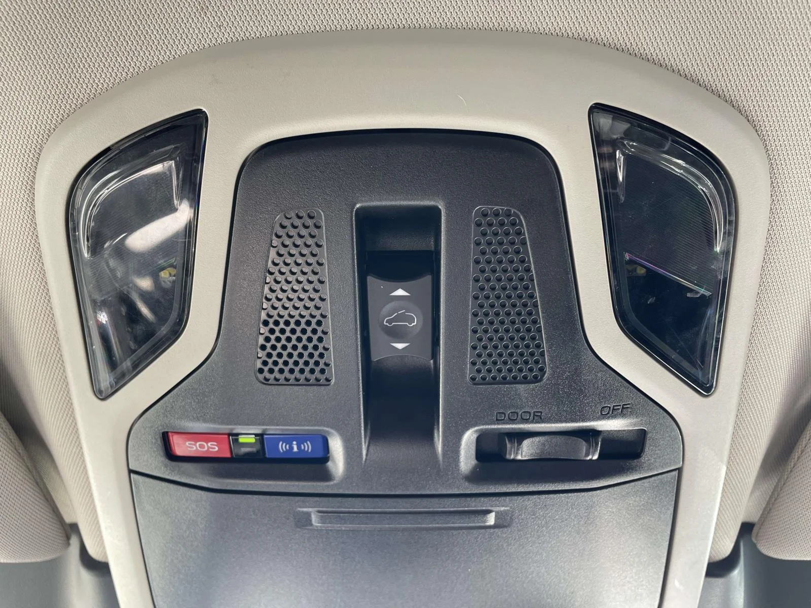 Used 2025 Ice Silver Metallic Subaru Premium image 21