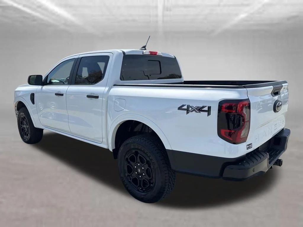Used 2025 White Ford XLT image 3