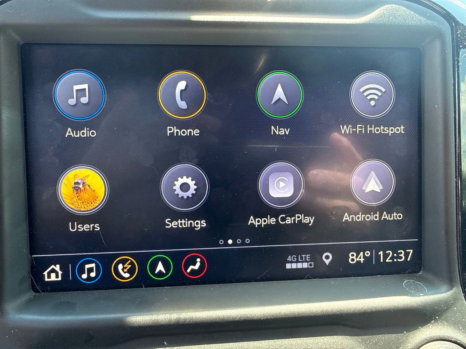 Used 2019 White Chevrolet LTZ image 7