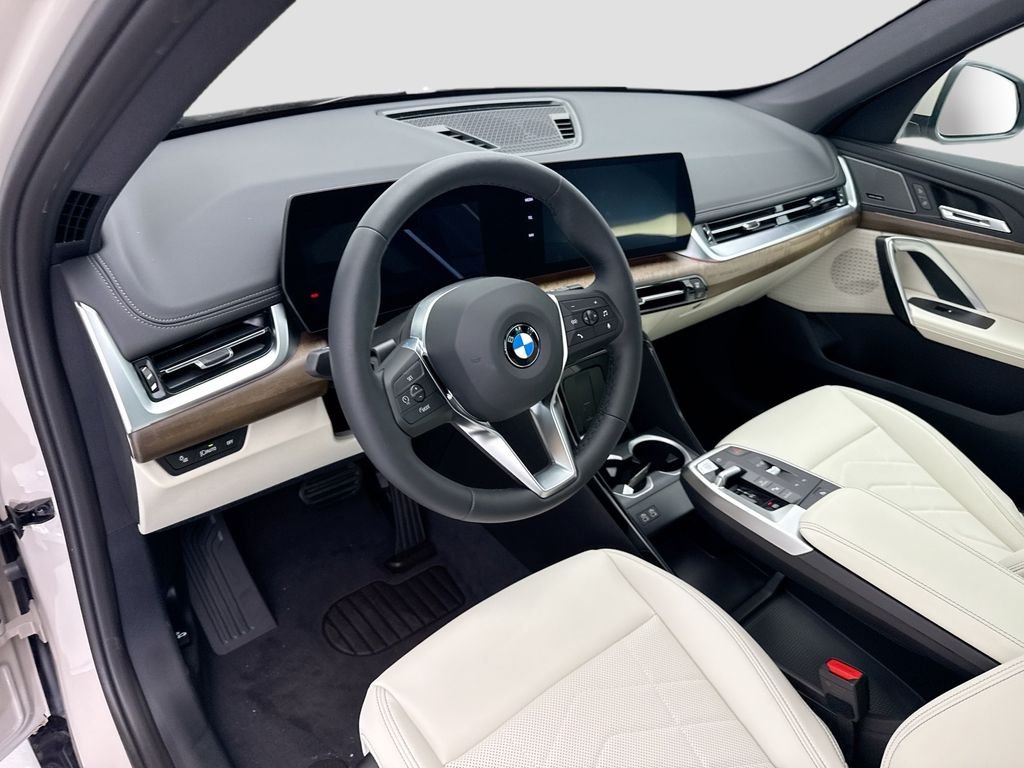 New 2026 Gray Metallic BMW xDrive28i image 9