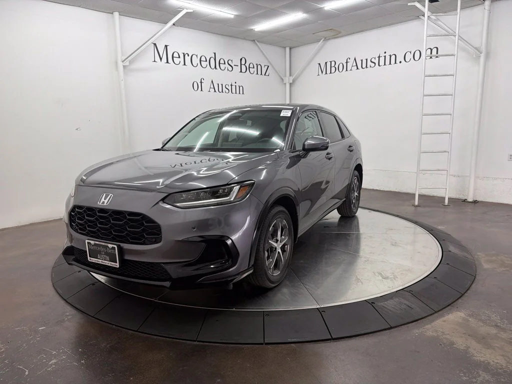 Used 2023 Gray Honda EX-L image 3