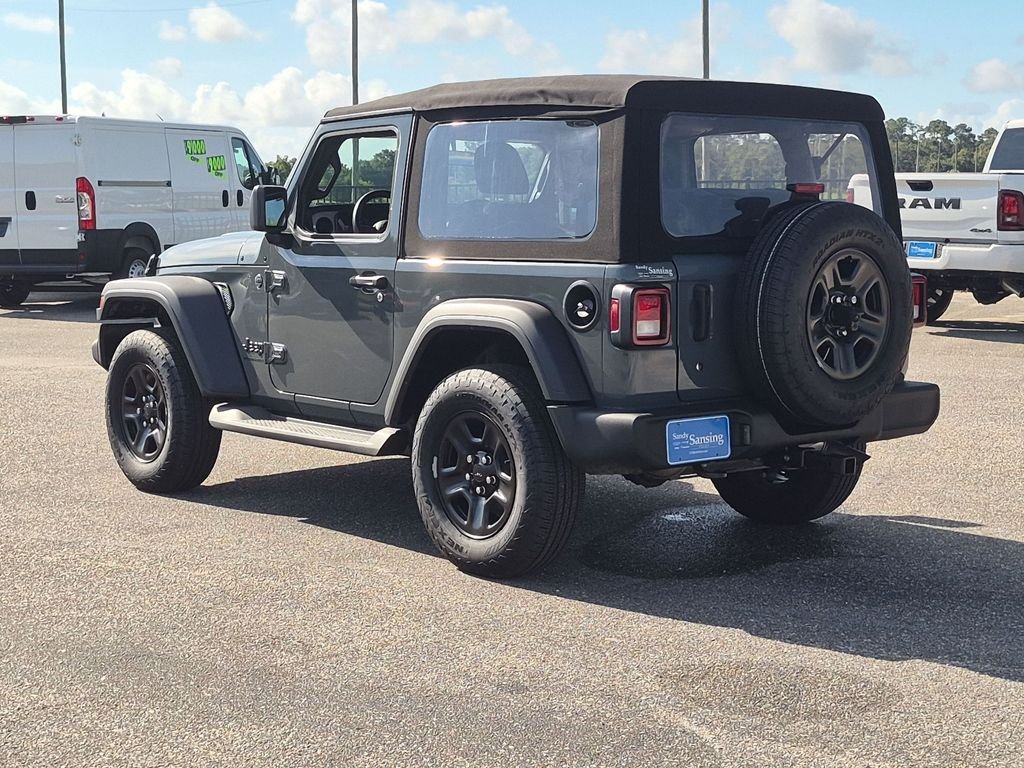 Used 2024 Gray Jeep Sport image 3