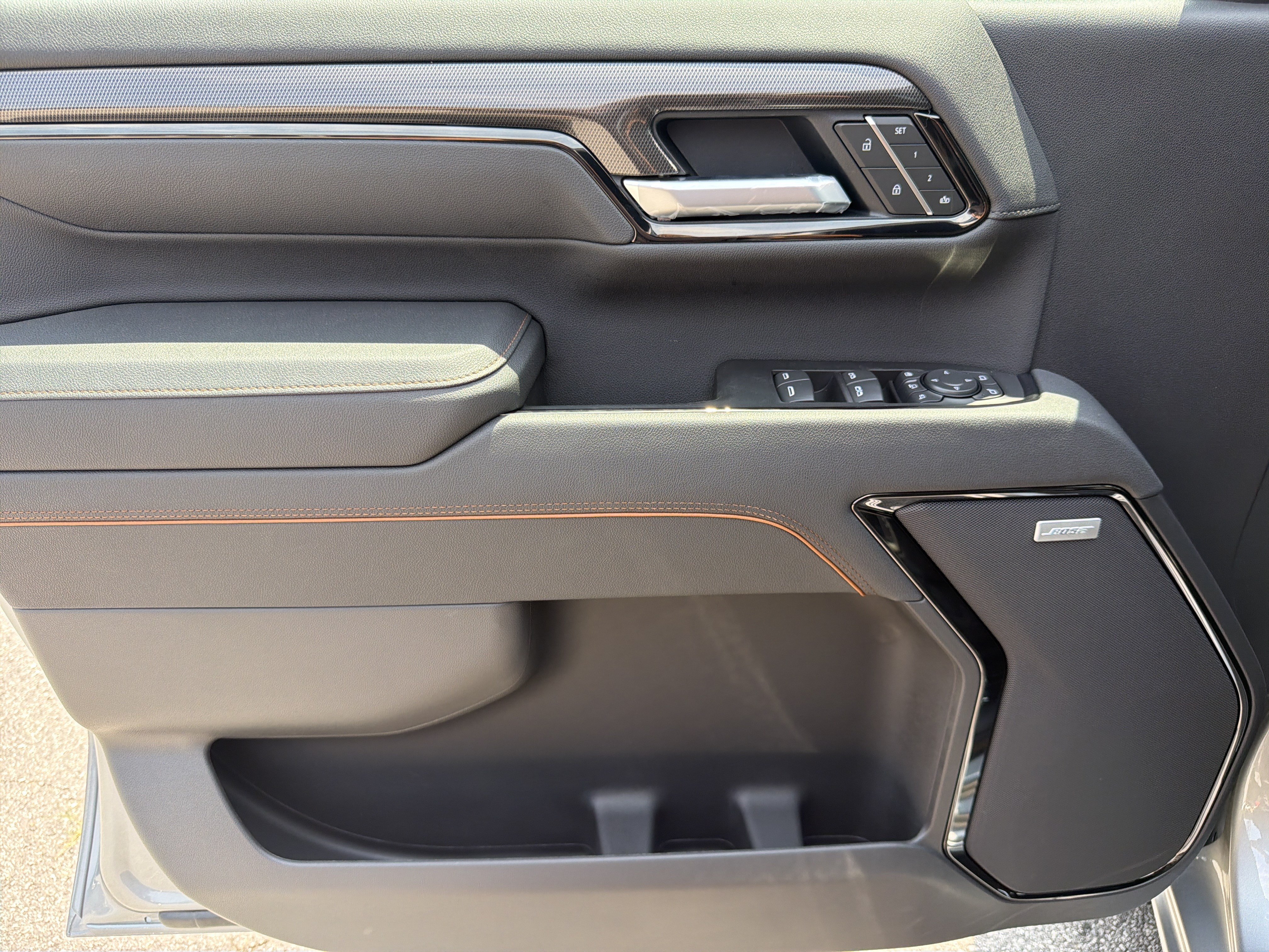 2026 GMC Sierra 2500HD AT4 - Photo 10