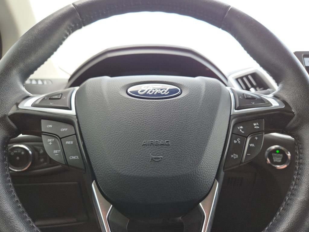 2024 Ford Edge Titanium - Photo 22