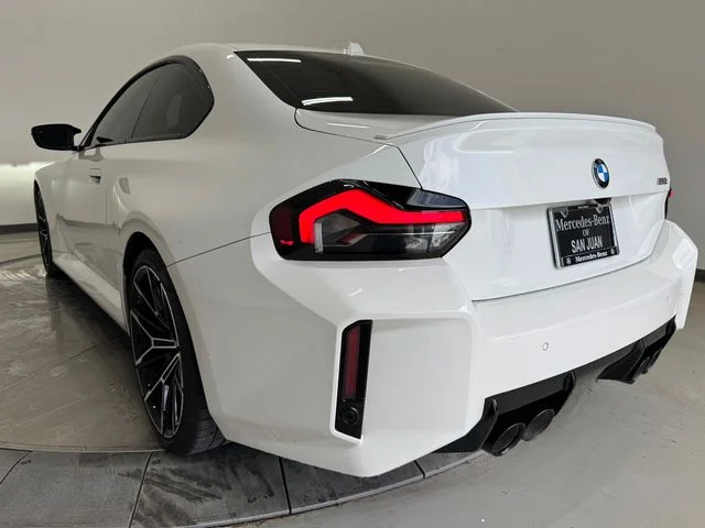 Used 2024 Alpine White BMW Base image 9