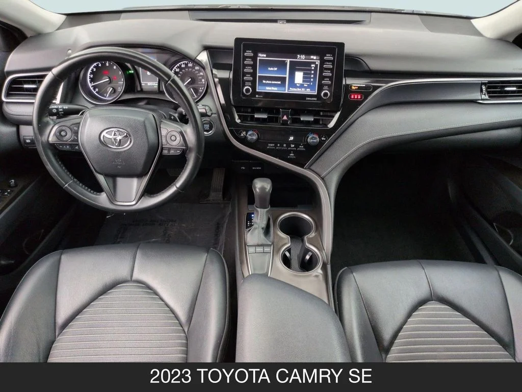 Used 2023 White Toyota SE image 12